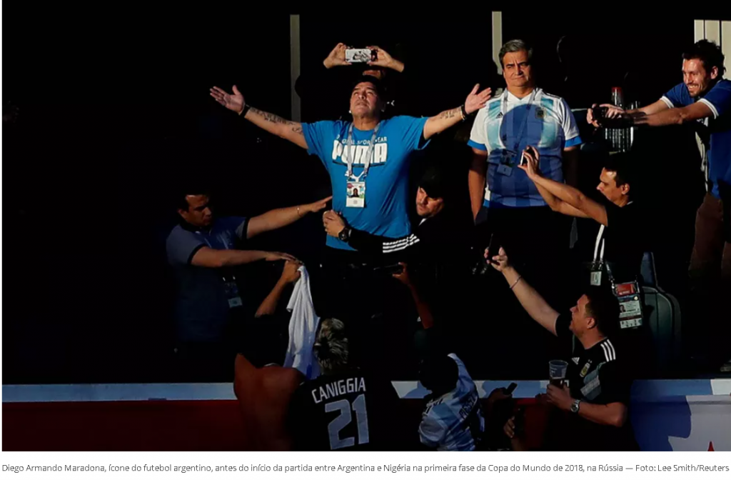 O mundo do futebol está de luto - Maradona