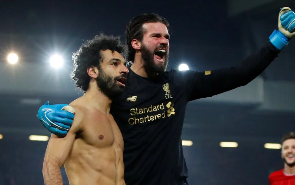 Liverpool oferece salário de outro planeta para segurar Salah