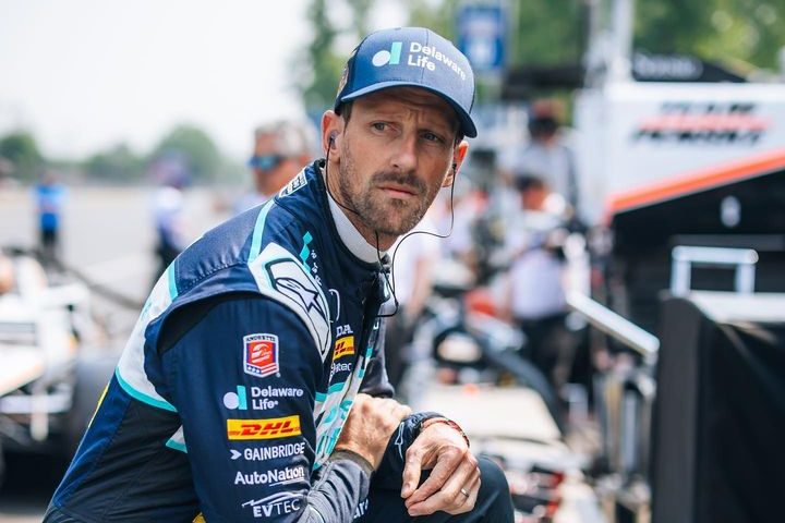 Carro quebra ao meio na Fórmula 1 mas piloto sobrevive e vídeo atinge 10 milhões de views no Instagram