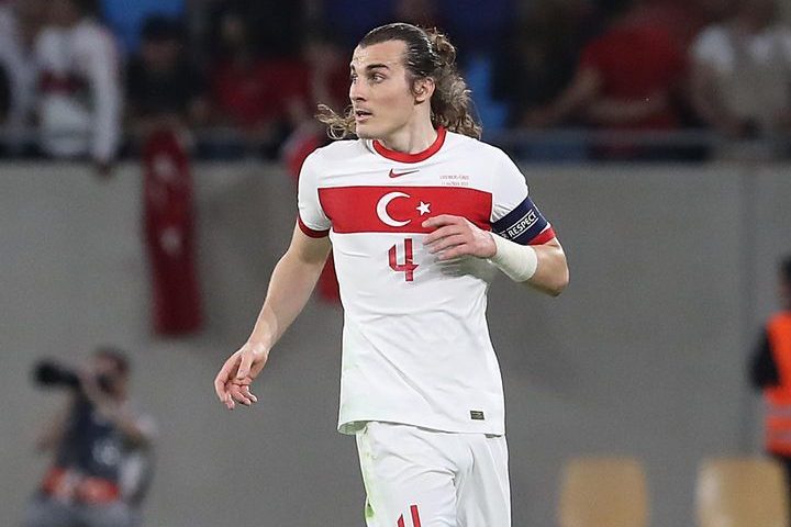 De saída! Atletico de Madrid fecha acordo e jogador deixa o clube