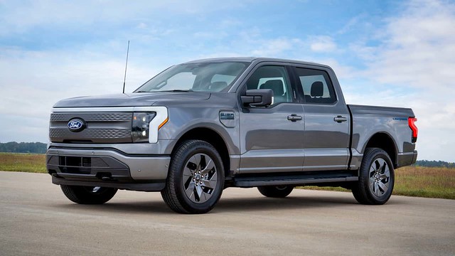 f-150-lightning-flash-1