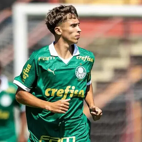 Marcus-Vinnicius-em-ação-pelo-Palmeiras