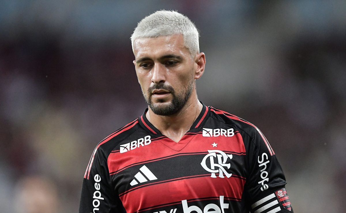 De Arrascaeta deseja renovar e se aposentar no Flamengo