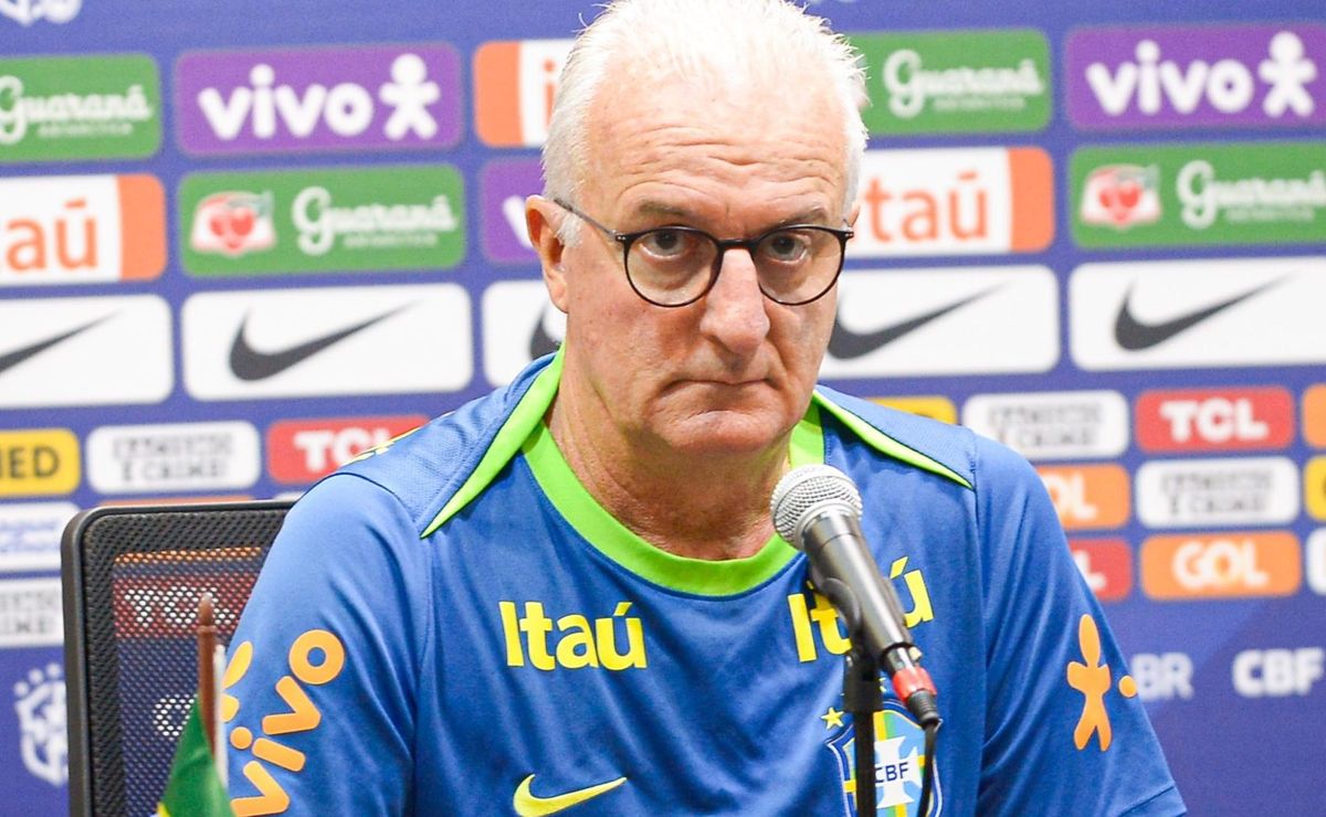 Dorival Júnior quer convocar 4 jogadores do Flamengo 