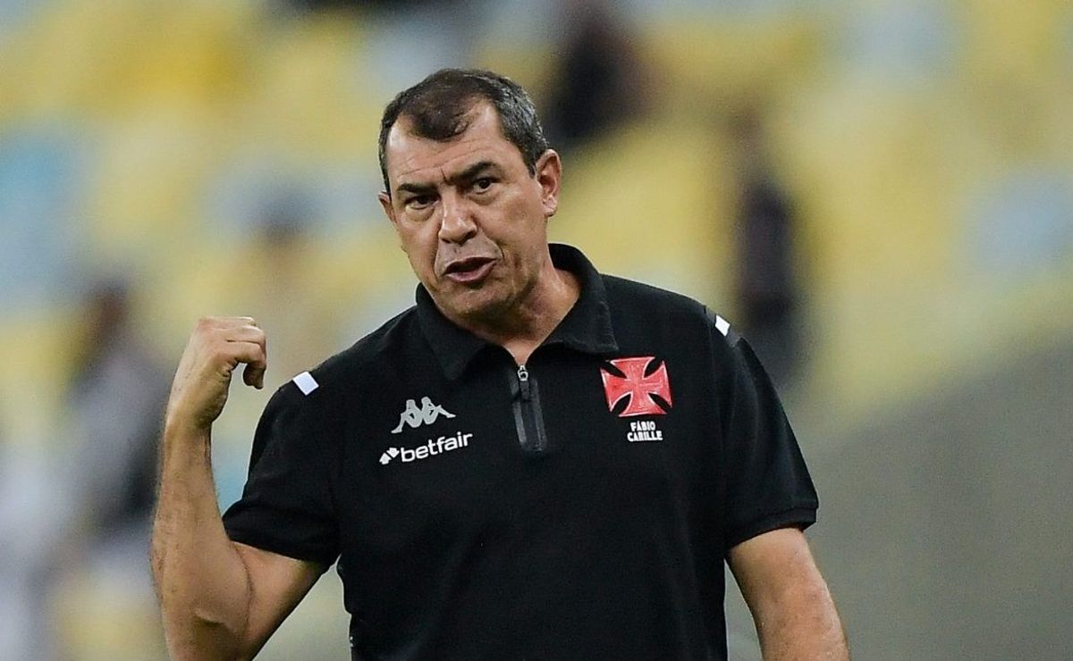 Fábio Carrile acredita que Flamengo é superior ao Vasco