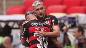 Filipe Luís define Flamengo agressivo contra Vasco; veja escalação