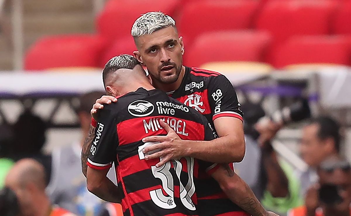 Filipe Luís define Flamengo agressivo contra Vasco; veja escalação