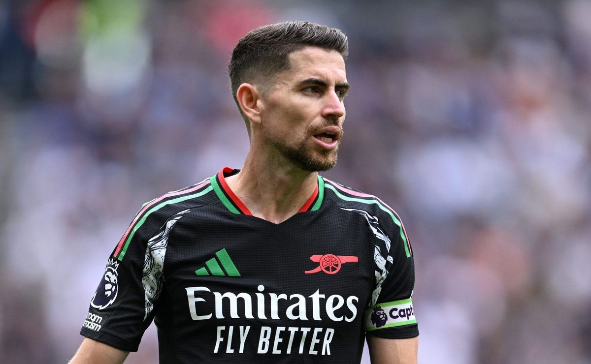 Jorginho no Flamengo tem data exposta da assinatura do contrato