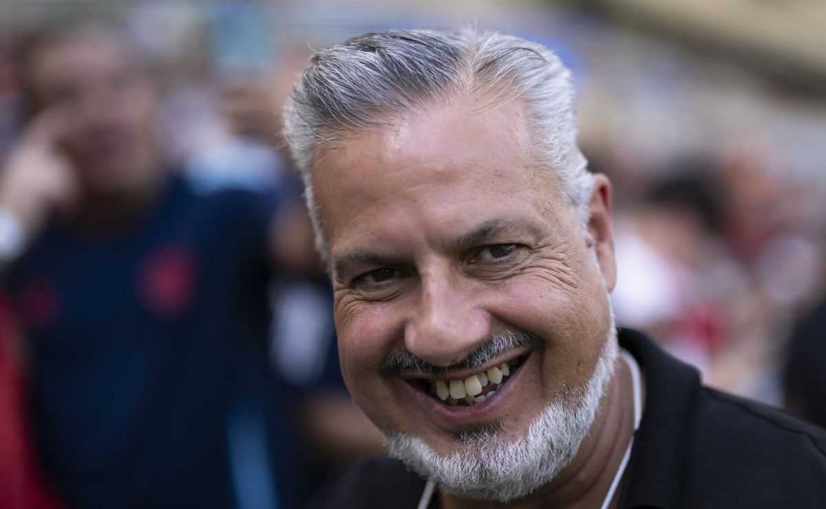 Matheus Cunha tem sondagens para sair do Flamengo; Boto tenta renovar 