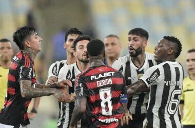 Súmula de Flamengo x Botafogo expõe Barboza, Cleiton e Gerson