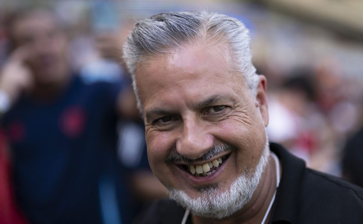 " fazemos parecer fácil "