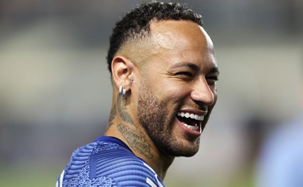 Arrascaeta ‘convida’ Neymar para jogar no Flamengo