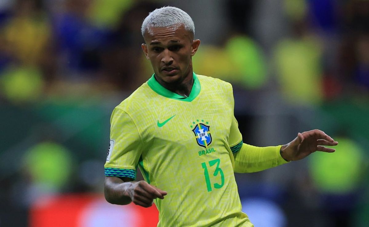 Dorival Júnior se rende ao talento de Wesley, do Flamengo