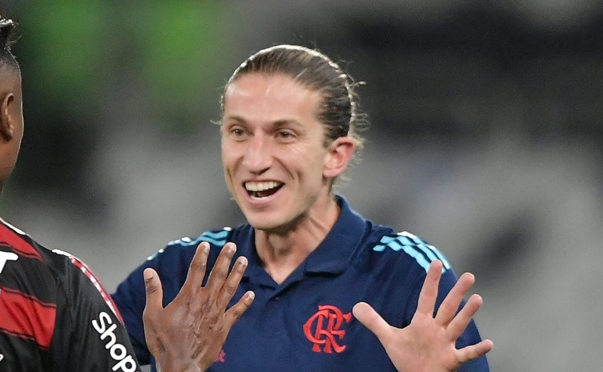Filipe Luís do Flamengo, faz brincadeira sobre adversário