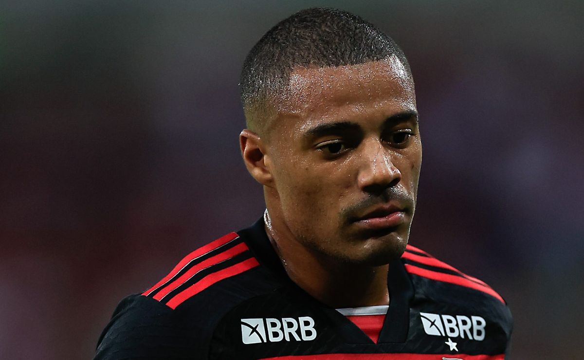 Filipe Luís plano do Flamengo envolvendo condição de De La Cruz