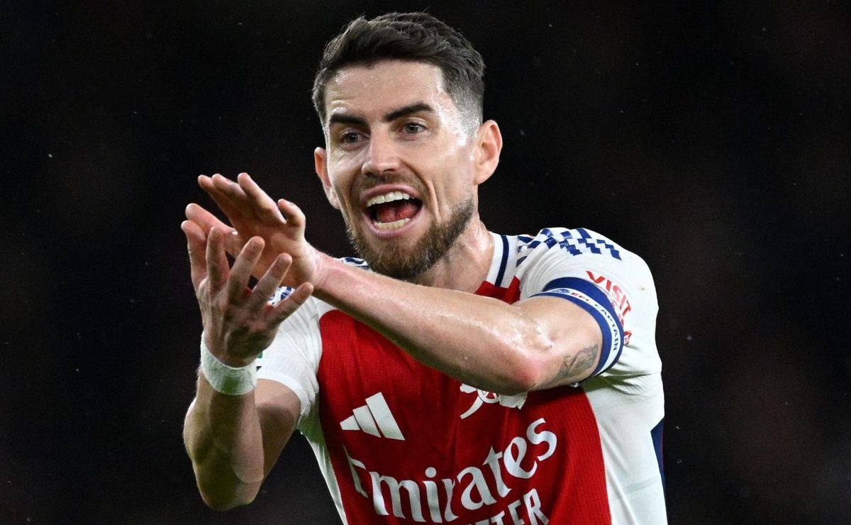 Flamengo tem reunião marcada por avanço com Jorginho