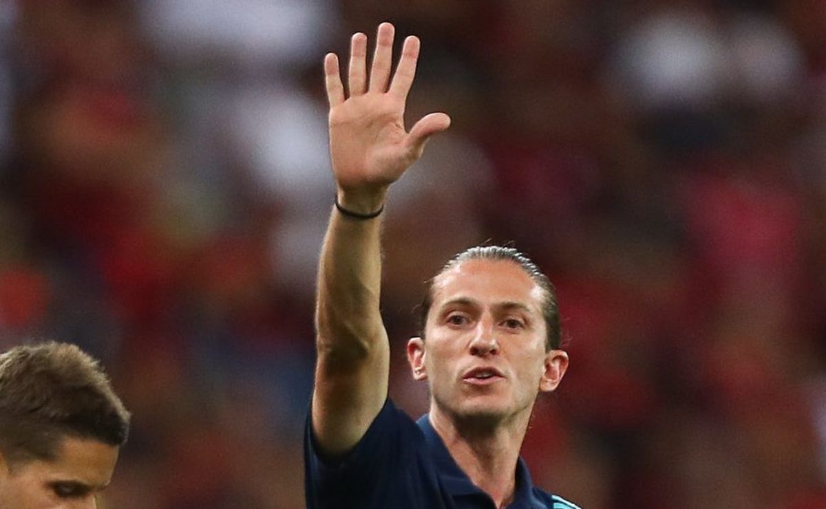 Futuro de Filipe Luís tem informação antecipada no Flamengo