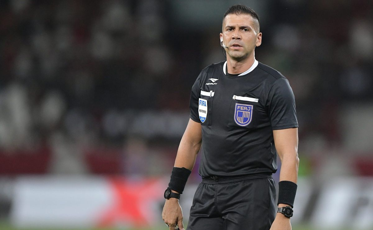 Gol anulado do Flamengo por falta de Juninho possui veredito