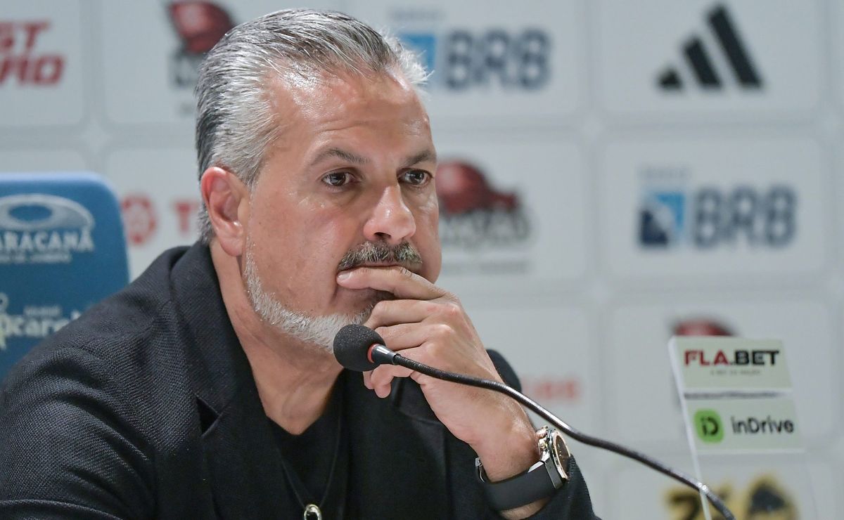 José Boto descarta Roberto Firmino no Flamengo, diz jornalista