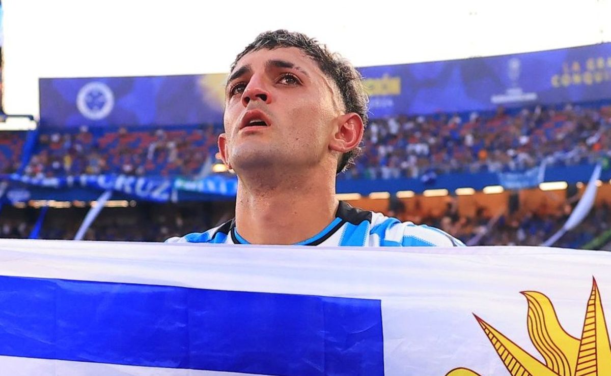 Martirena contratado pelo Flamengo é vetado por Filipe Luís