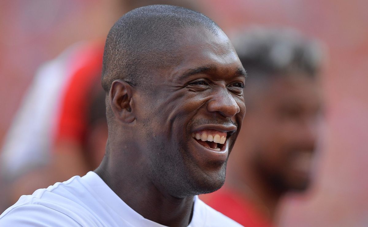 Seedorf critica Vini Jr e Real Madrid: "Falta respeito"