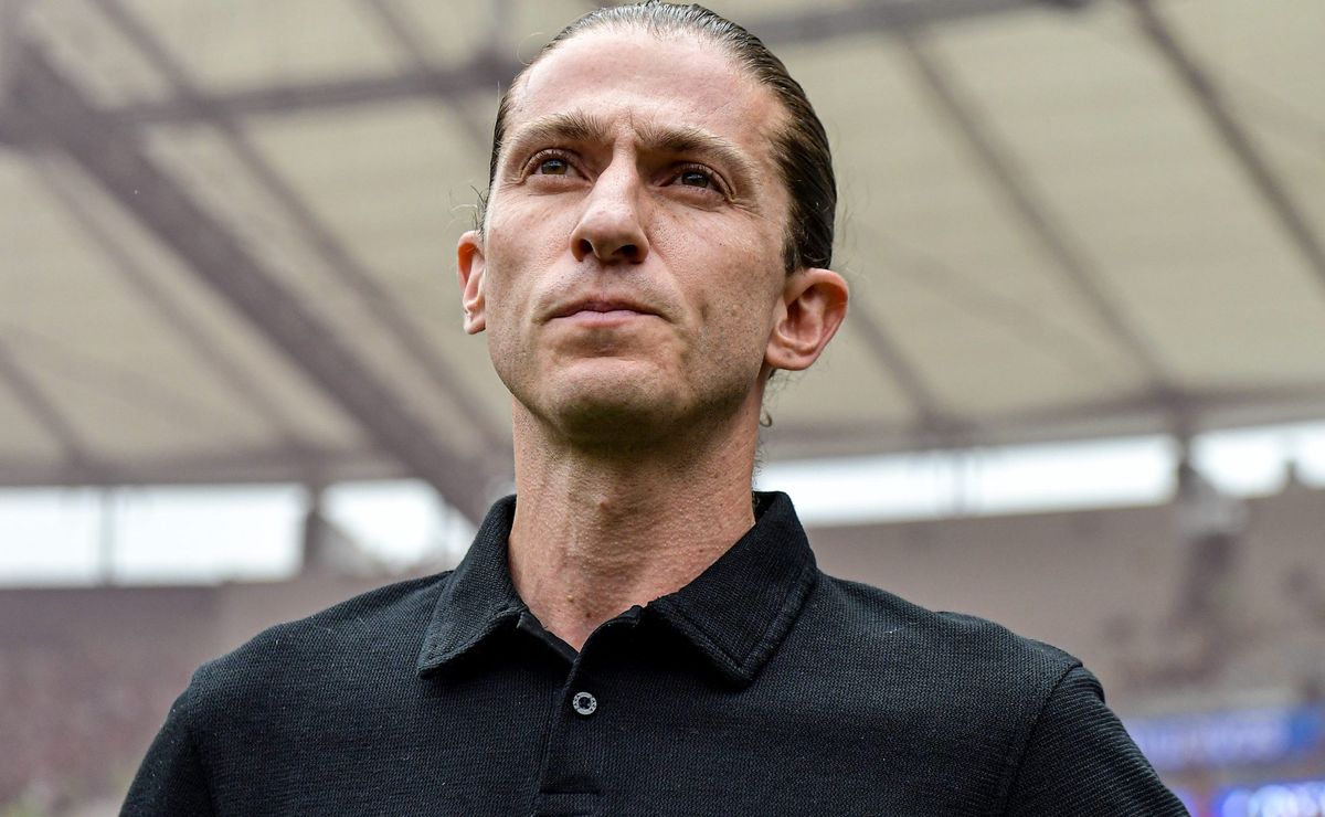 Torcida do Flamengo teme saída de Filipe Luís para Seleção Brasileira