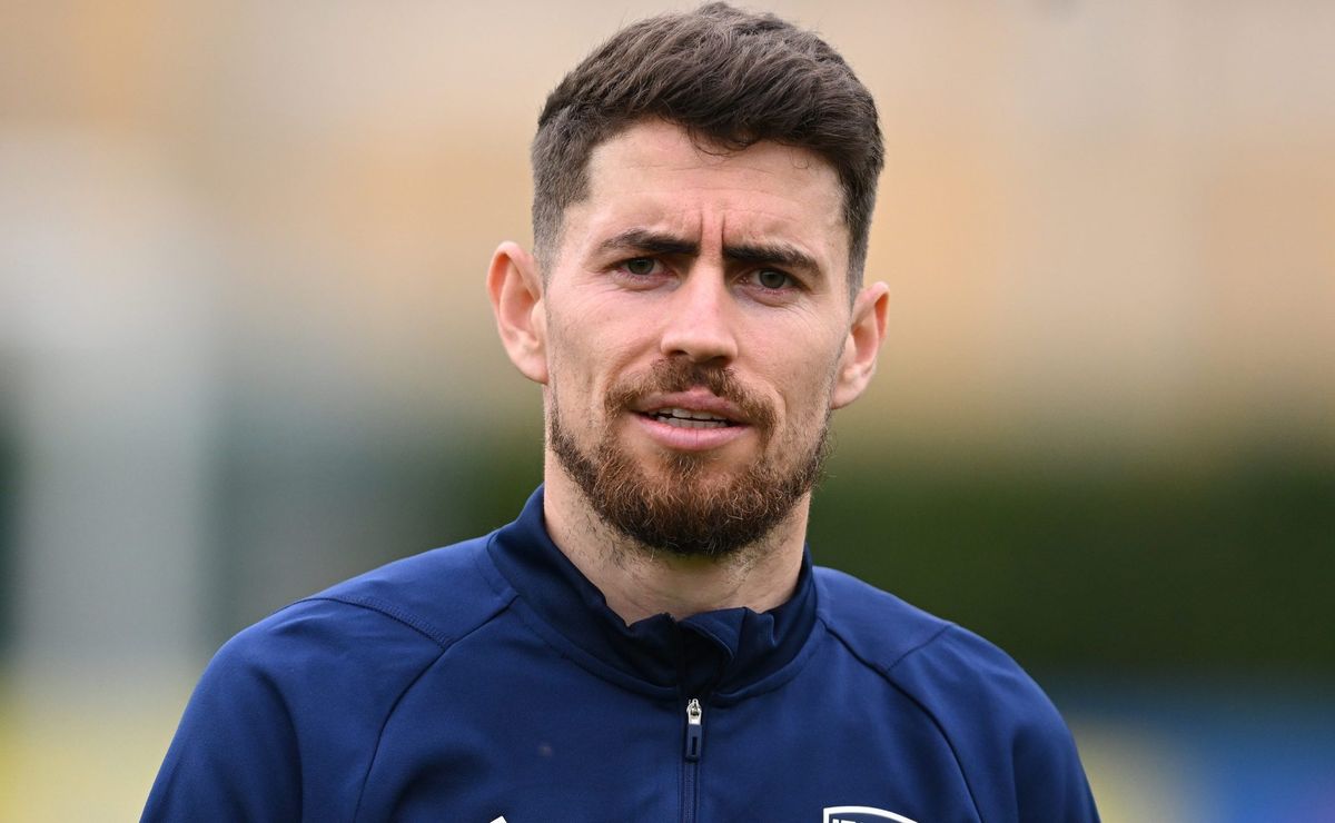 Empresário de Jorginho decide se encontrar com o Flamengo