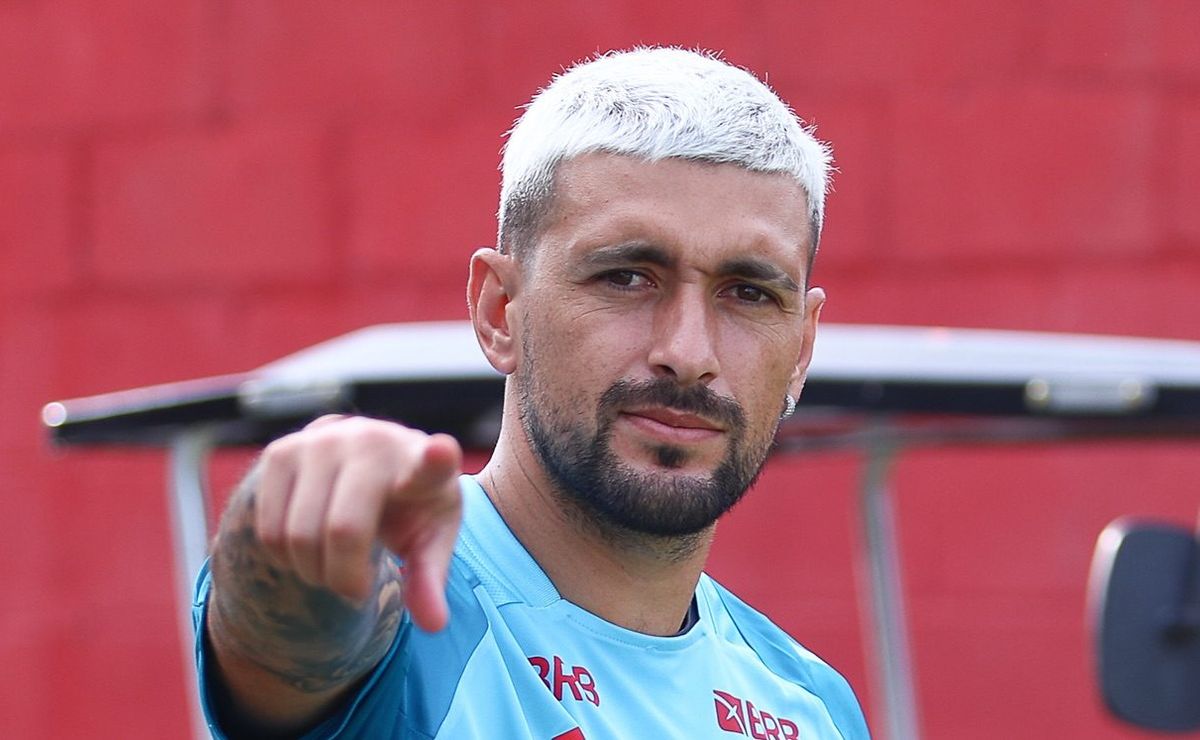 Escalação do Flamengo tem 5 mudanças contra o Vitória 