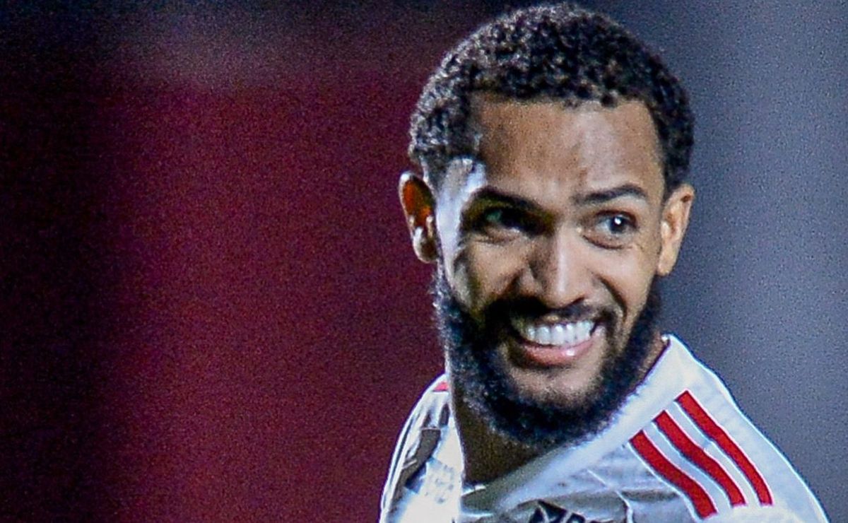 Filipe Luís prepara mudanças no Flamengo contra Botafogo-PB