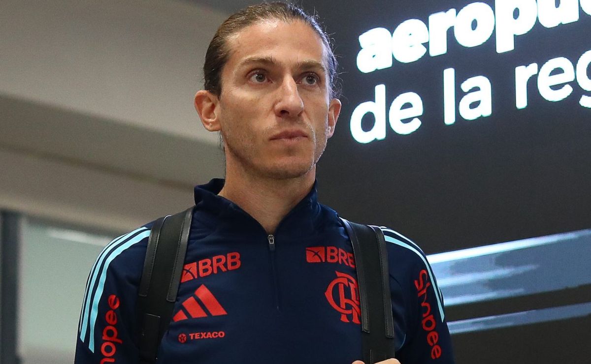 Flamengo está com medo que Filipe Luís vá para Seleção Brasileira