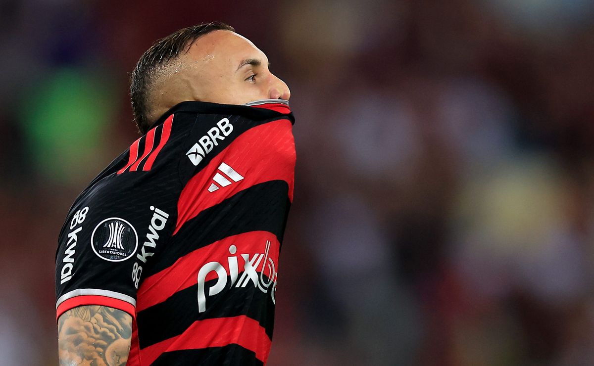 Flamengo topa ouvir propostas, mas Cebolinha não quer sair 