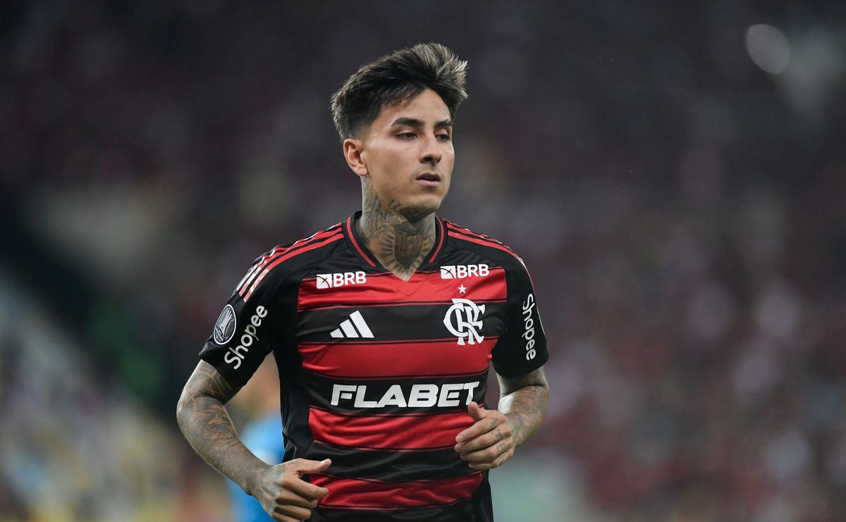 Pulgar vai bem e Evertton Araújo mal no Flamengo na Libertadores