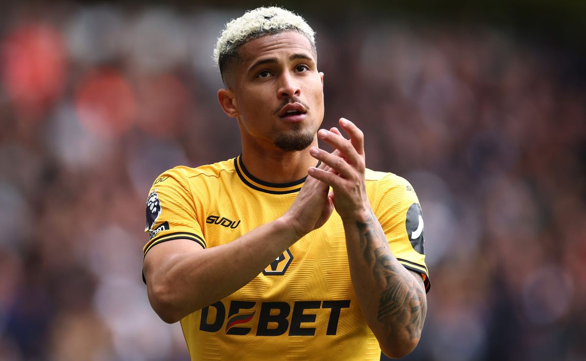 Volante do Flamengo entra na mira do Wolverhampton