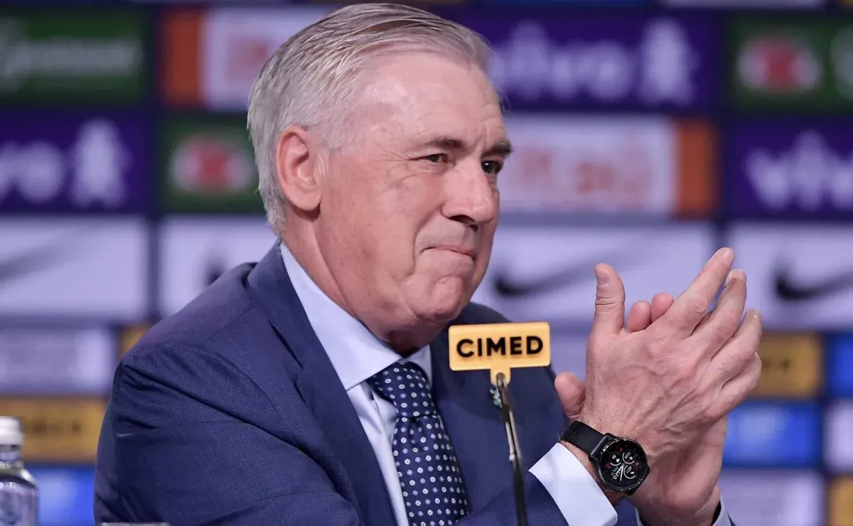 Ancelotti irá ao Maracanã para assistir Flamengo x Táchira