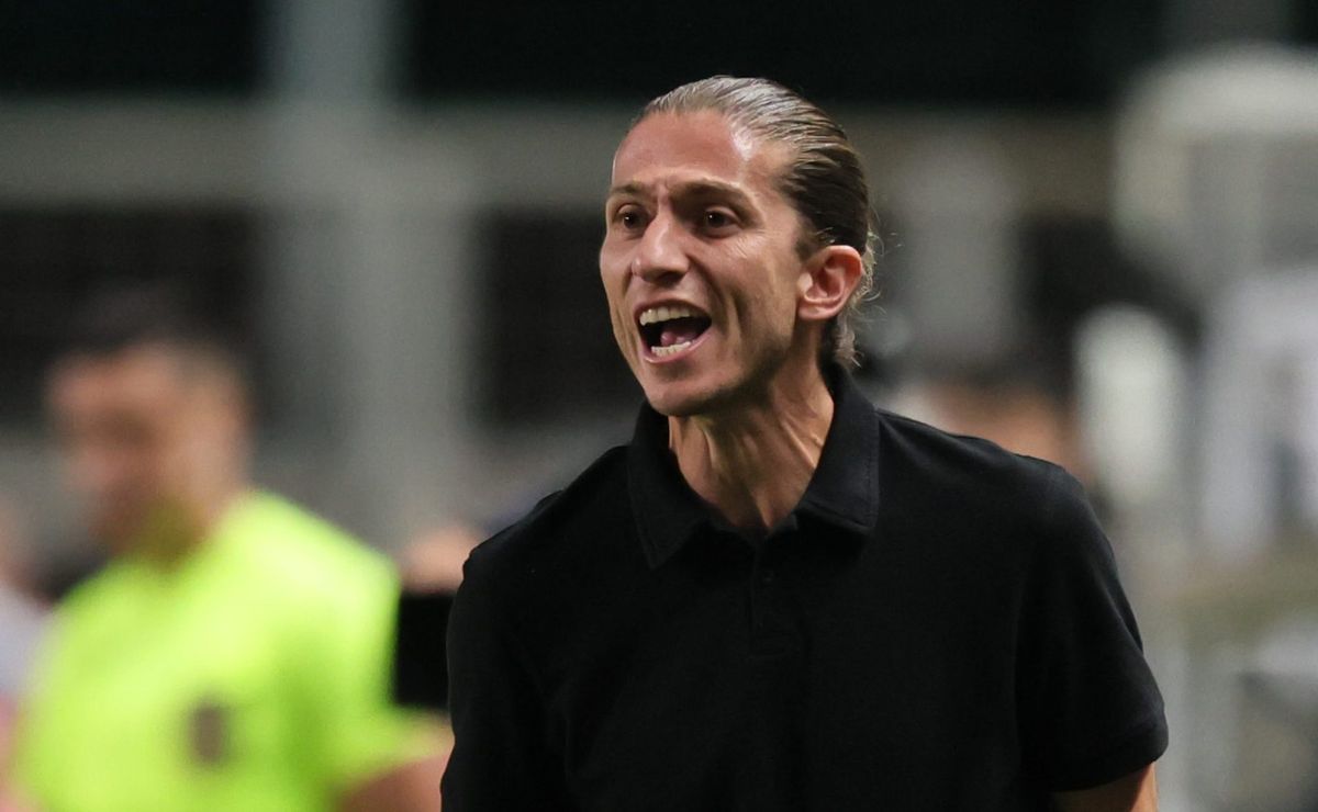 Filipe Luís afirma que Gerson pode atuar em várias posições