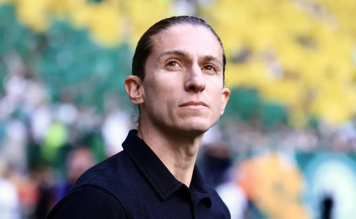 Filipe Luís concorda com pênalti de Arrascaeta para o Flamengo