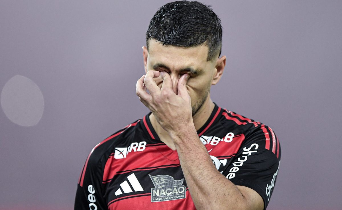 Flamengo não trata renovação de Arrascaeta como prioridade