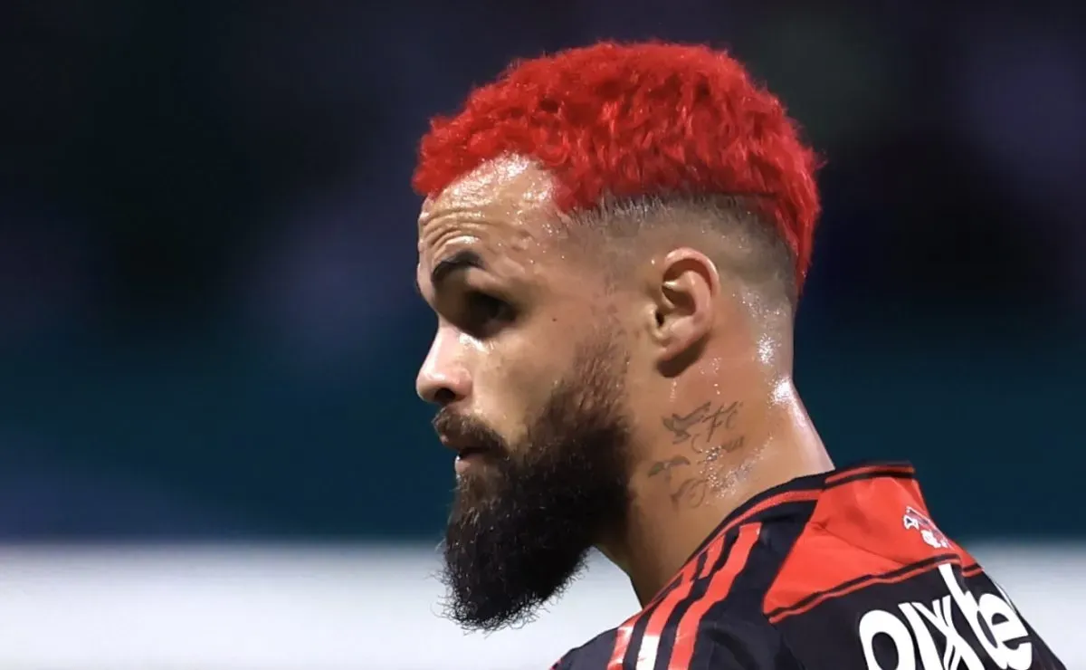 Flamengo pede para o Al-Duhail melhorar a proposta por Michael