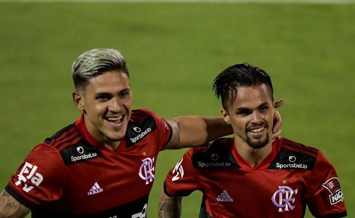 Michael força saída do Flamengo para o Al-Duhail, diz Jorge Nicola