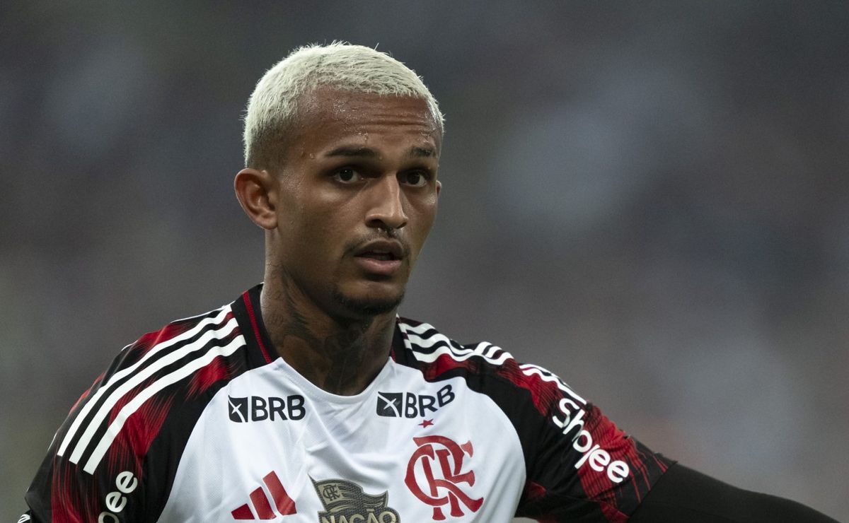 Wesley de saída do Flamengo para fechar com Chelsea ganha força