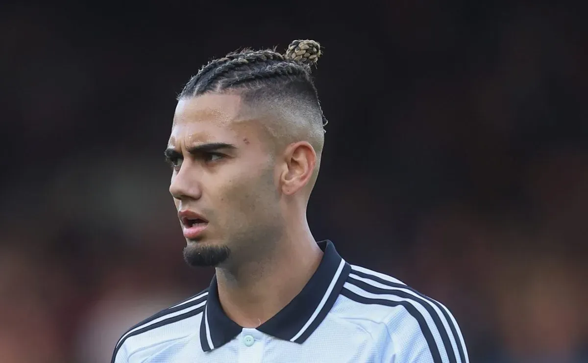 Andreas Pereira decide onde irá jogar e Fulham é comunicado sobre futuro do meio-campista