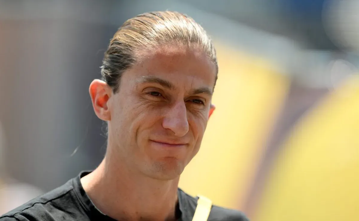 Fechado! Filipe Luís tem reforço confirmado no Flamengo e será anunciado após o Mundial