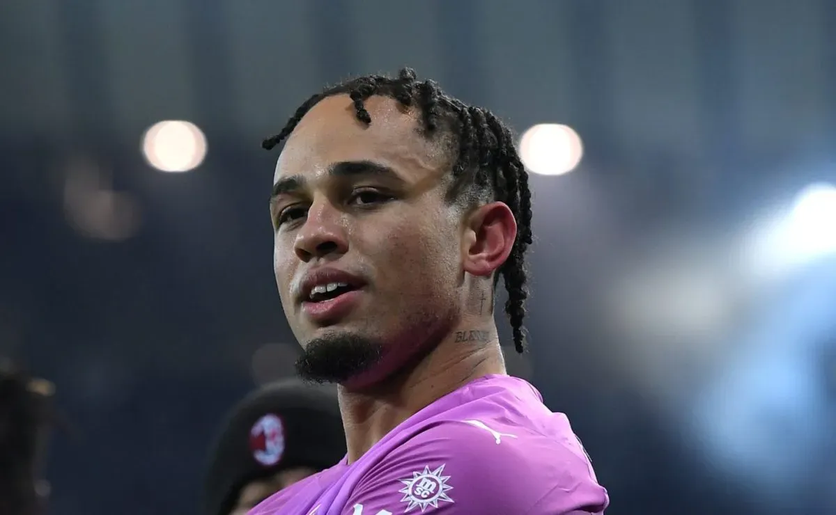 Flamengo descarta troca entre Noah Okafor por Wesley com Milan