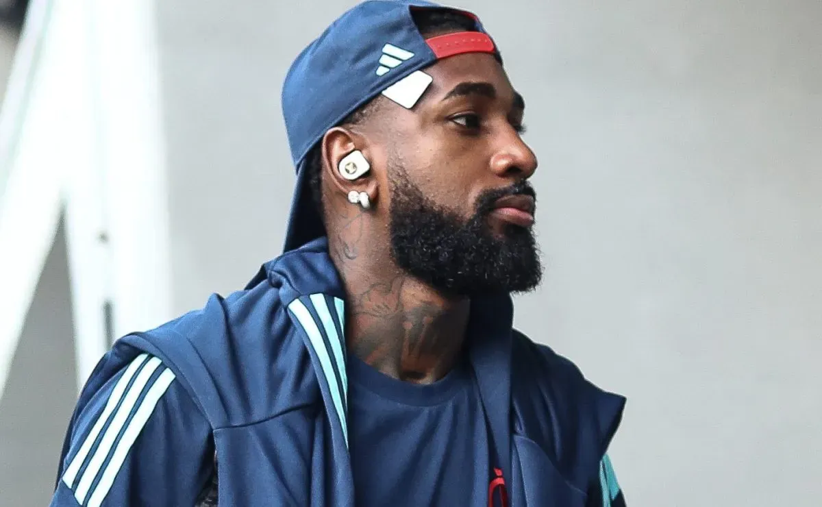 Flamengo escolhe Andreas Pereira como substituto de Gerson