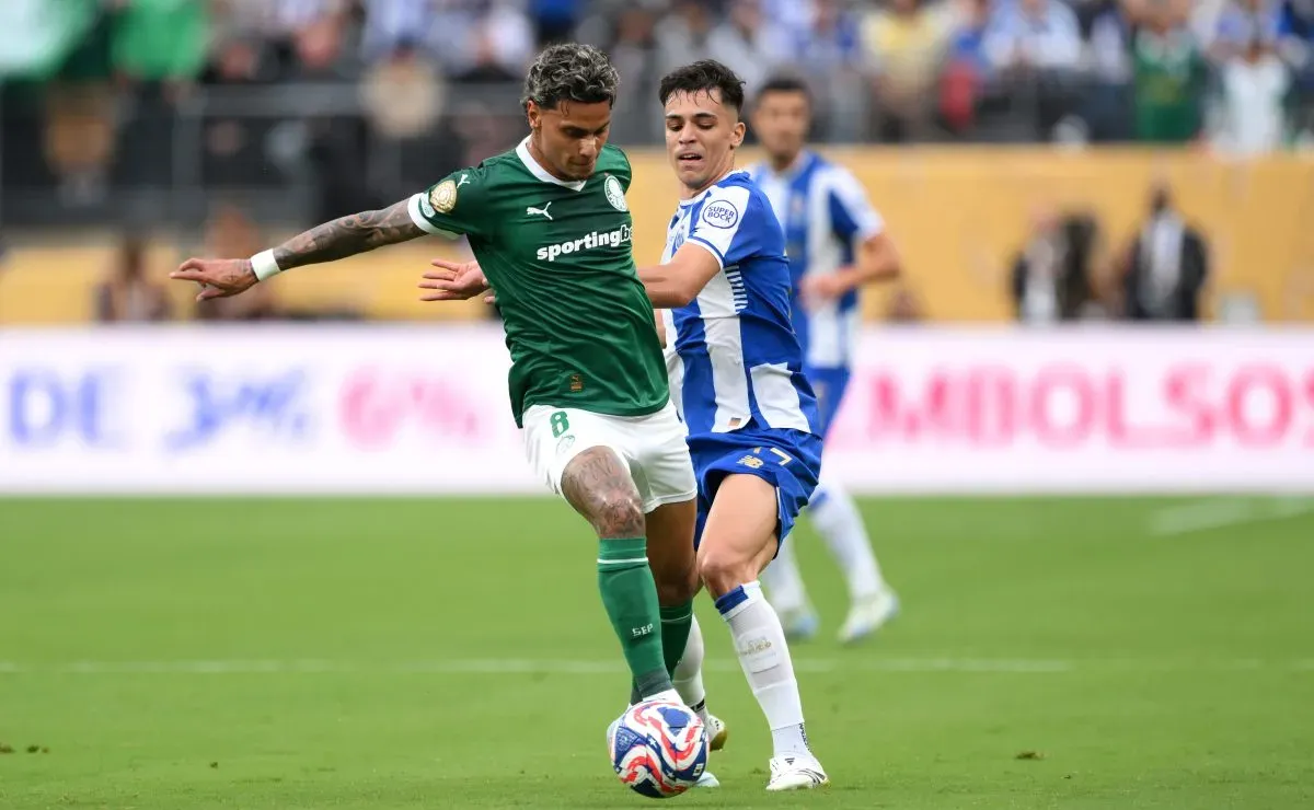 Flamengo monitora possível venda de Richard Ríos, do Palmeiras