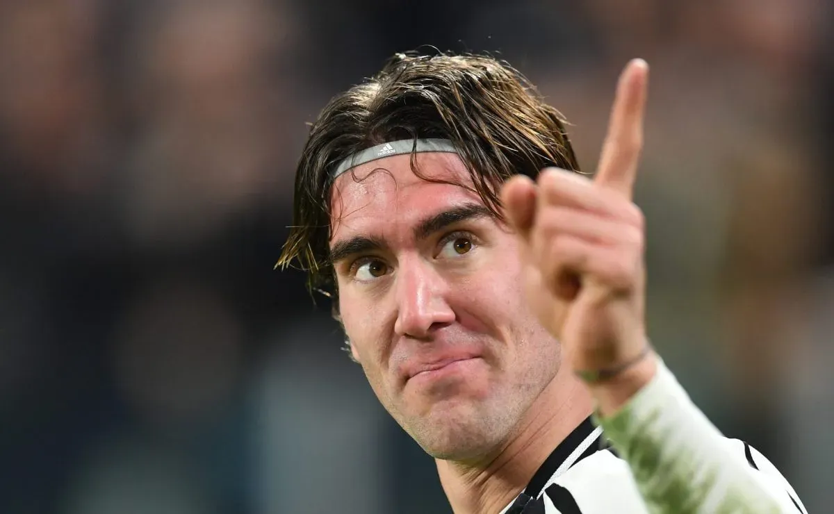 Flamengo não tem chance de contratar Vlahovic, da Juventus, afirma jornalista