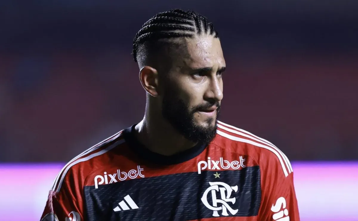 Pablo decide ficar no Flamengo e decisão chega a José Boto