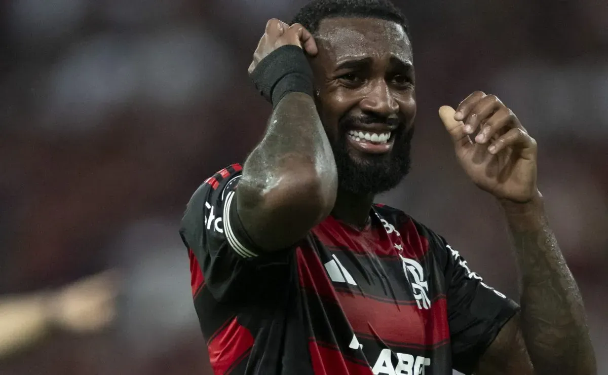 Torcida do Flamengo pede que Gerson não seja inscrito para o Mundial