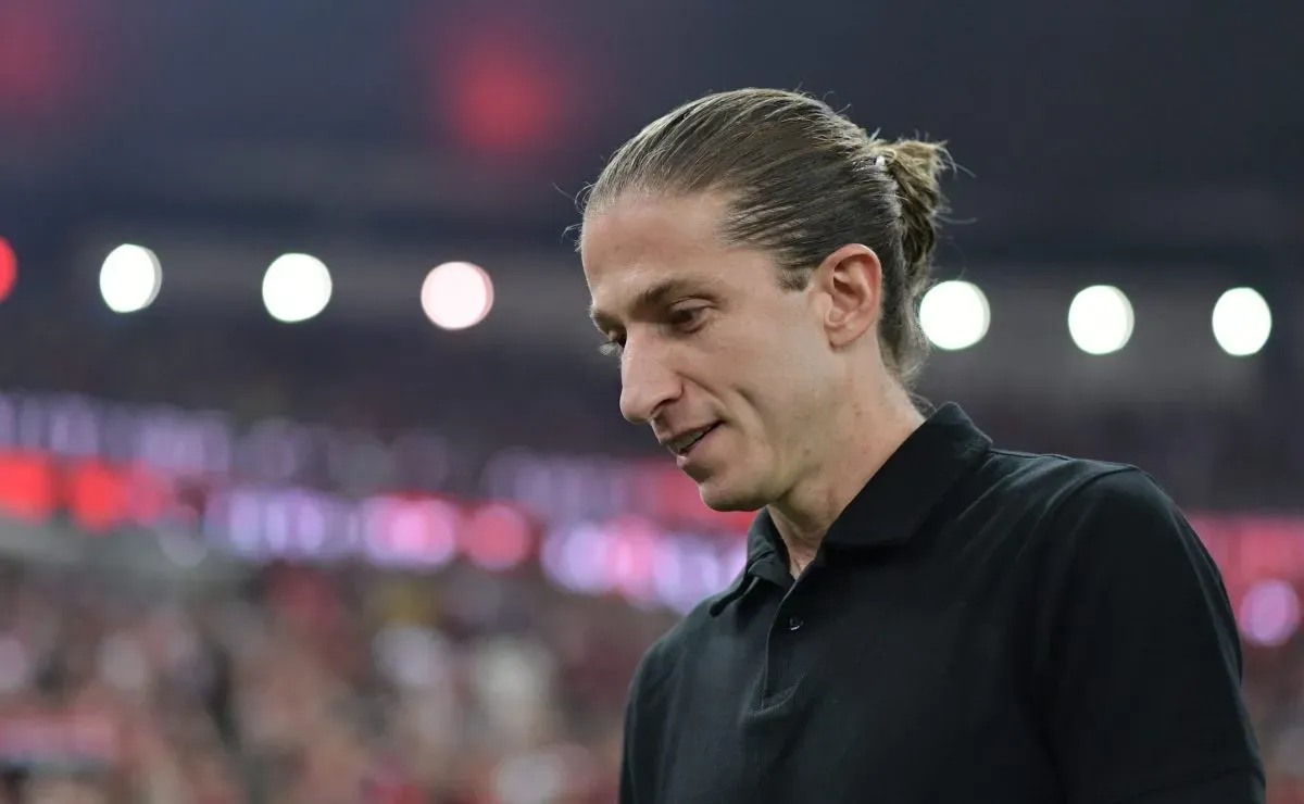 Filipe Luís projeta confronto contra o Atlético-MG, pela Copa Betano do Brasil