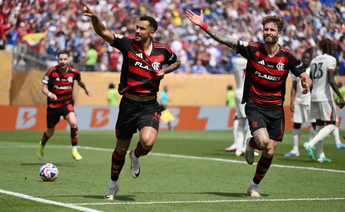 Flamengo analisa contratação de zagueiro